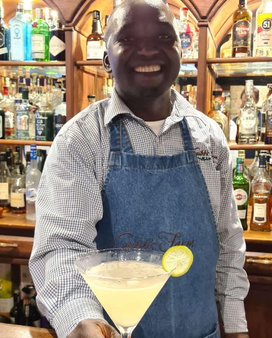 Msafari presenting his shaken lemon Daiquiri  as part of the F&B team intensive training program with @chrisbarfoot_photography . Top job! #cocktails #bartender #bar #training #skills #learning #grow #knowledge